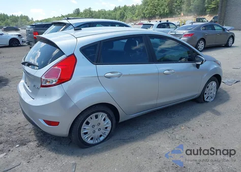 2016 Ford Fiesta S z USA, uszkodzony, nr VIN 3FADP4TJ3GM148665